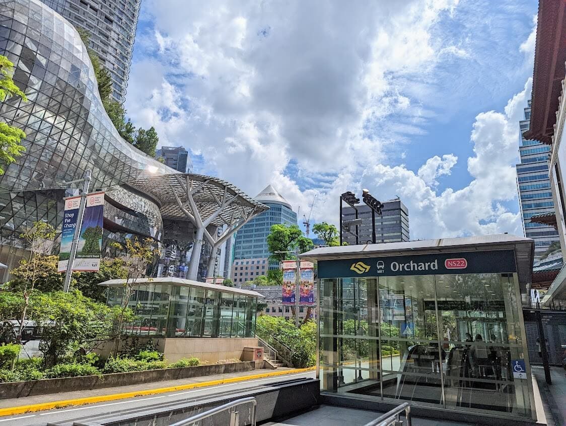 シンガポール　オーチャード駅